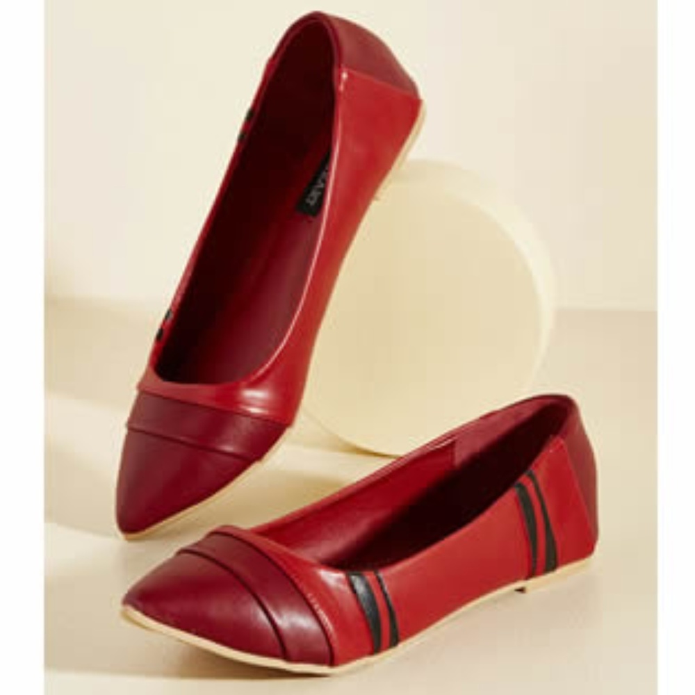 I Heart by Iron Fist Crayon Shoes in Red